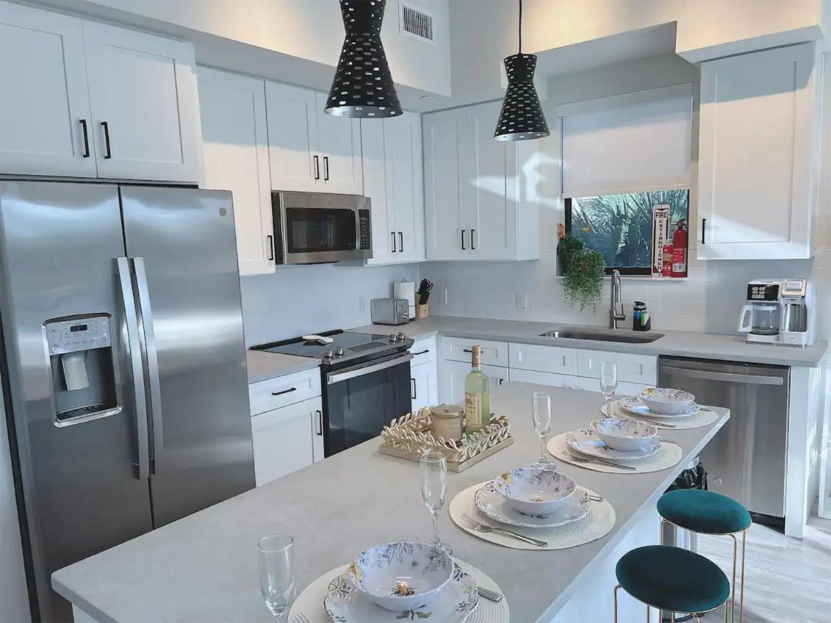 Lux Place And Cozy 3Beds 2Rooms Enjoy Life In Wpb Gym, Ev Station Nearby The Downtown And Beaches West Palm Beach Exterior foto