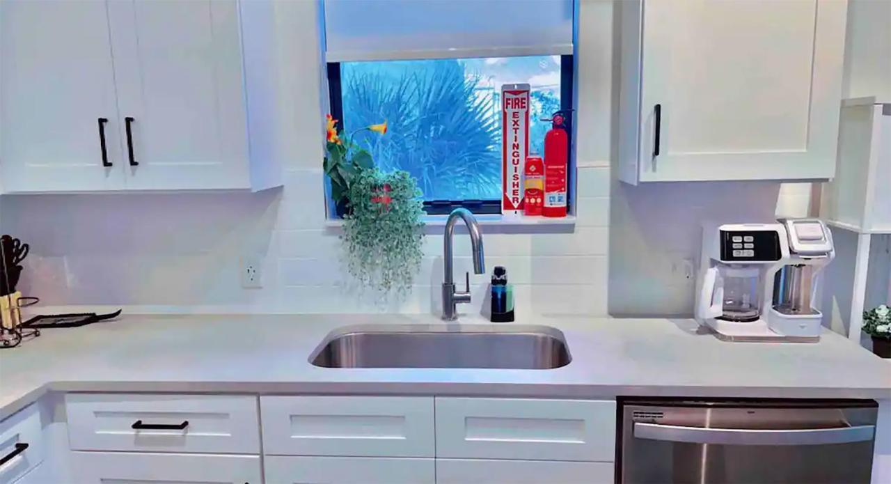 Lux Place And Cozy 3Beds 2Rooms Enjoy Life In Wpb Gym, Ev Station Nearby The Downtown And Beaches West Palm Beach Exterior foto