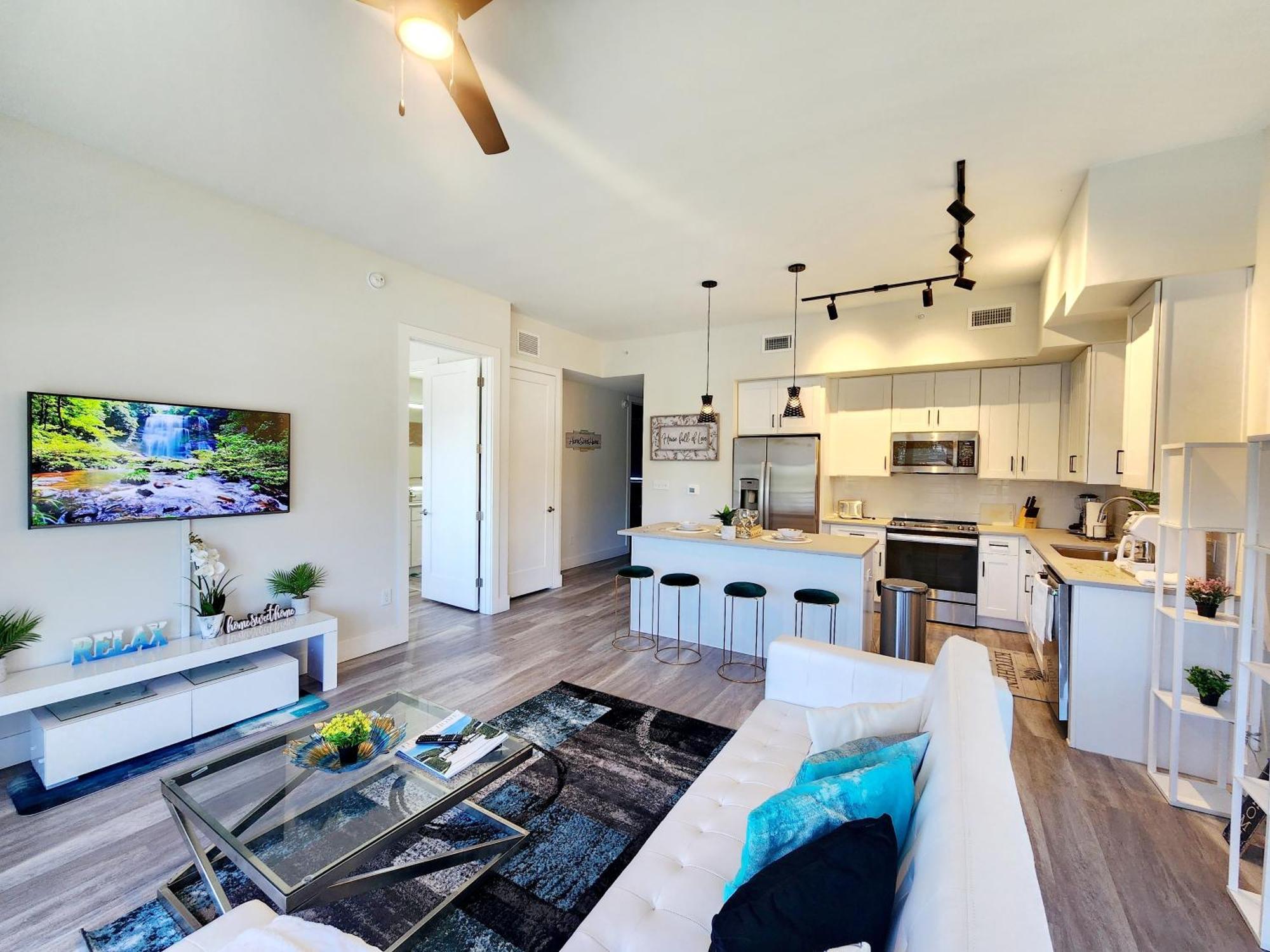 Lux Place And Cozy 3Beds 2Rooms Enjoy Life In Wpb Gym, Ev Station Nearby The Downtown And Beaches West Palm Beach Exterior foto